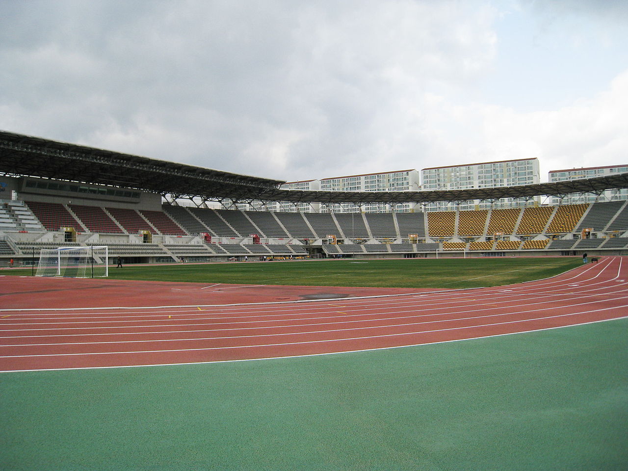 1280px-Ulsan_Sports_Complex2.JPG